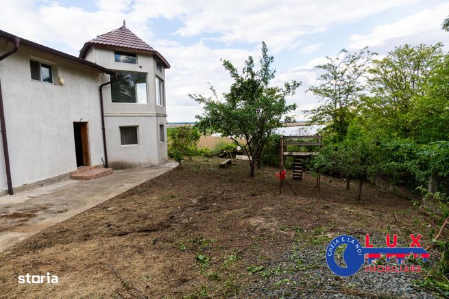 ID 6689 EXCLUSIVITATE Casă cu vedere la Lacul Somova!-7