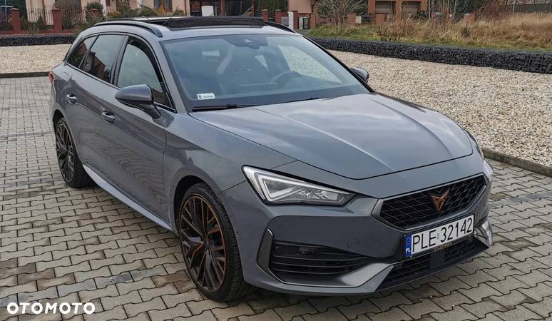 Cupra Leon Sportstourer - 3