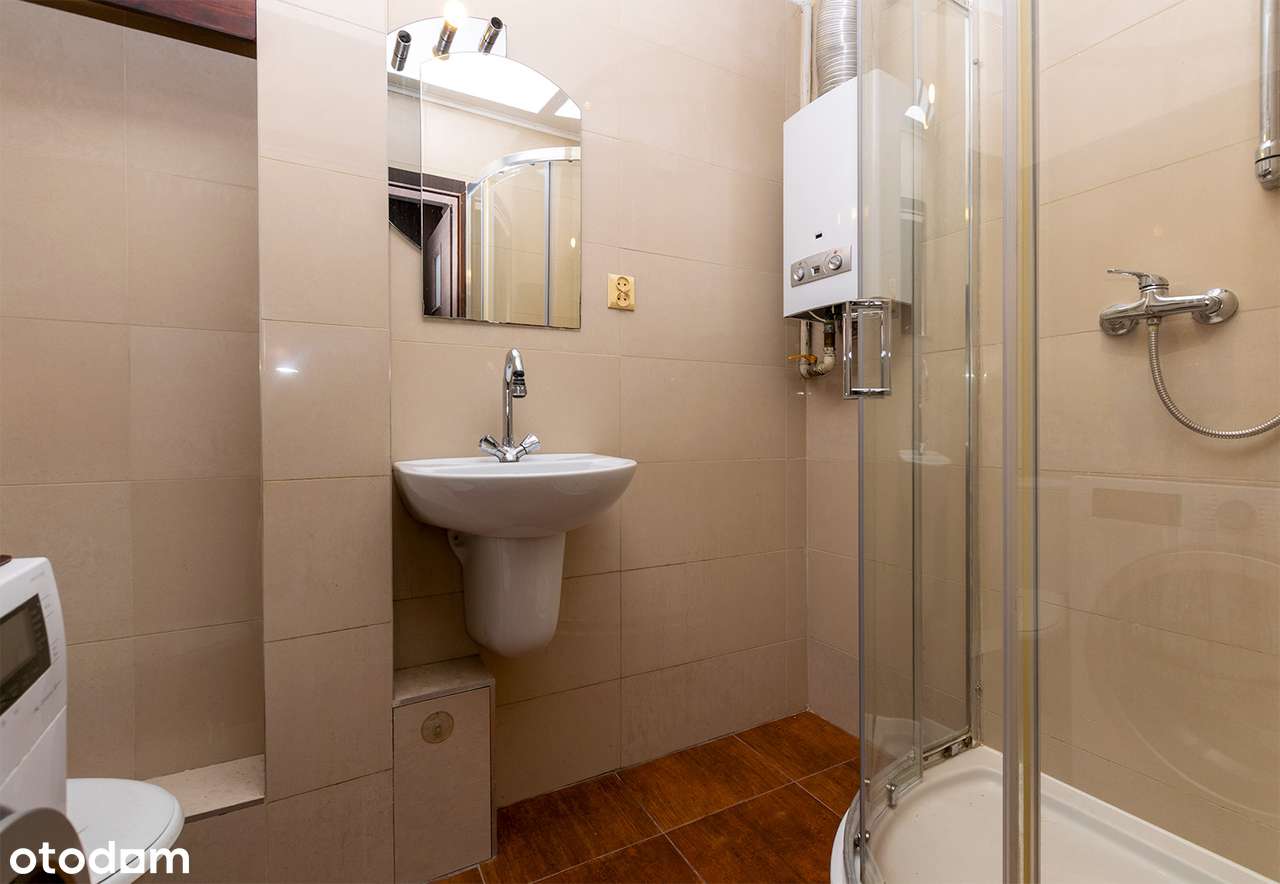 Na sprzedaż mieszkanie 3 pok. w Chodzieży. Balkon.-12