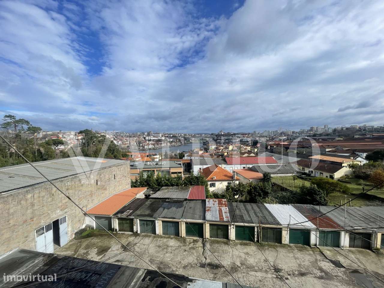 ½ T2 V.N. Gaia | Vista Rio Douro | Garagem Fechada | Venda Judicial-20