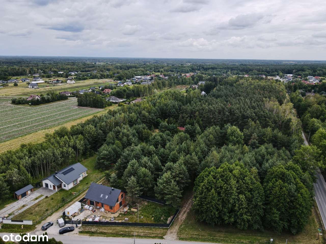 Wolnostojący dom, 6 pokoi pod lasem-7