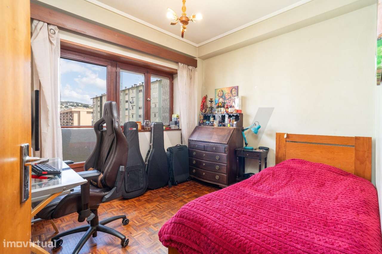 T4 +1 centro da Solum - Varandas | Garagem | Elevador - Grande imagem: 5/26