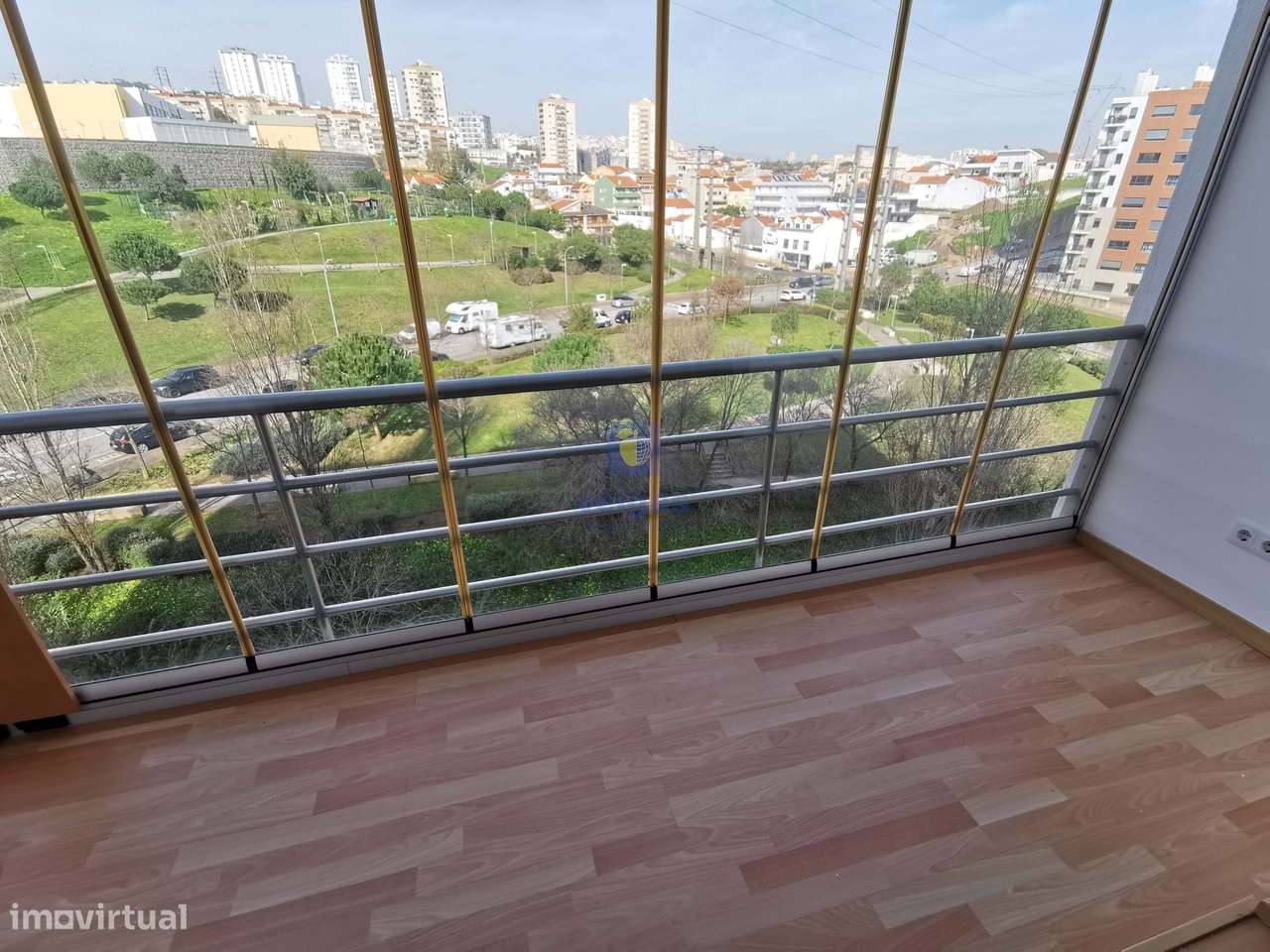 Colinas do Cruzeiro, Odivelas ,T3 de Luxo com 150m2, 2wcs e 4 estacion - Grande imagem: 3/44