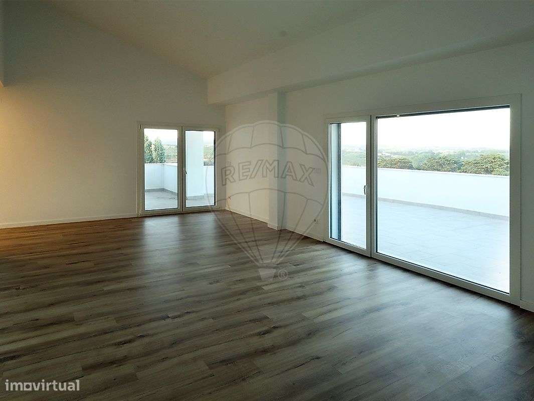 Apartamento T4 para arrendamento - Grande imagem: 4/26