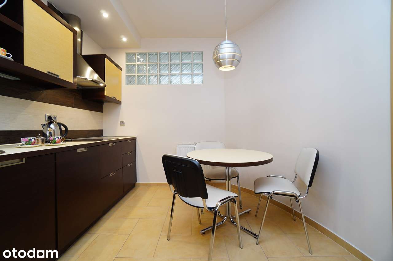 2 os. Pokoje, Kuchnia, garderoba, 2 MP +komórka lok. || Wola Justowska-16