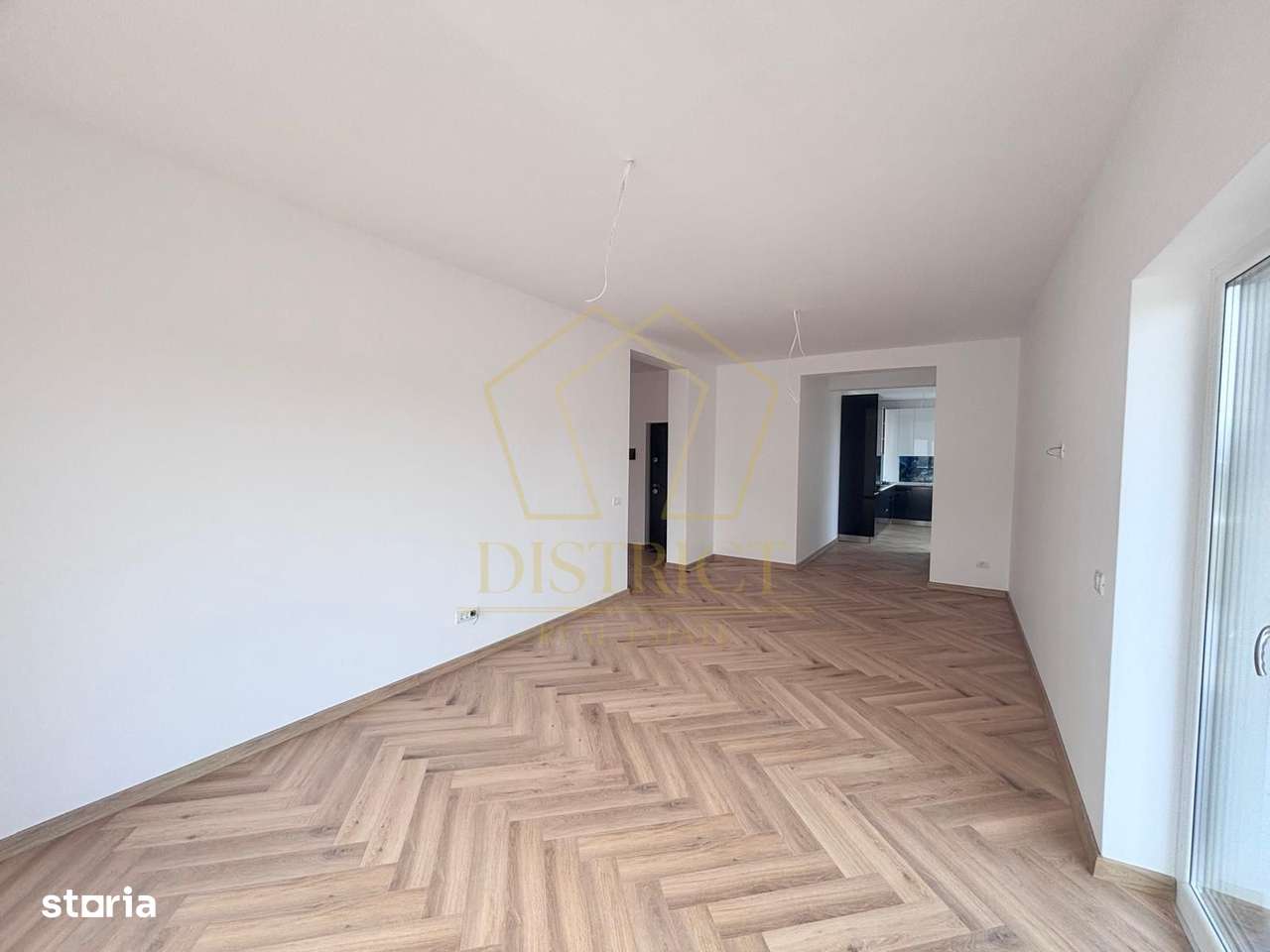Penthouse semimobilat cu 3 camere | Torontalului - Imagine principală: 1/12