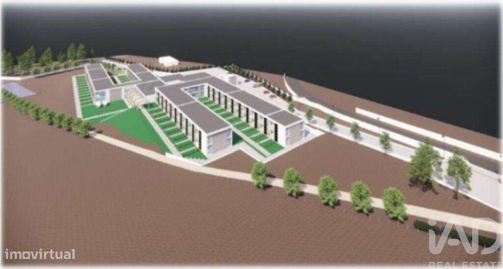 Terreno em A dos Cunhados e Maceira de 10000,00 m2 - Grande imagem: 1/15