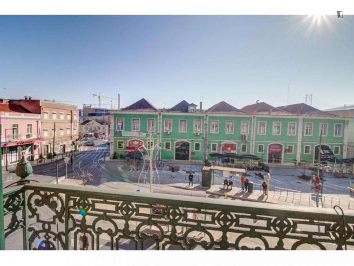 Estúdio - localizado em Alcântara Lisbon - Grande imagem: 2/6