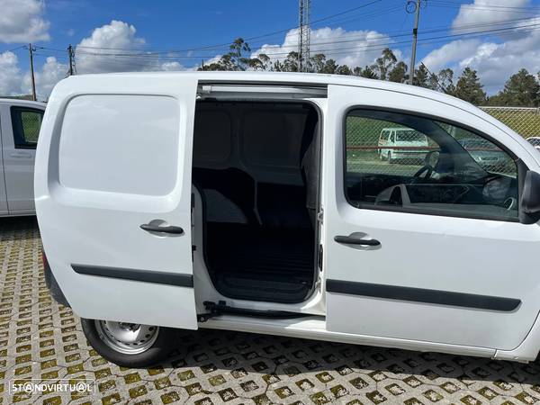 Renault Kangoo 100cv 3Lug. - 8