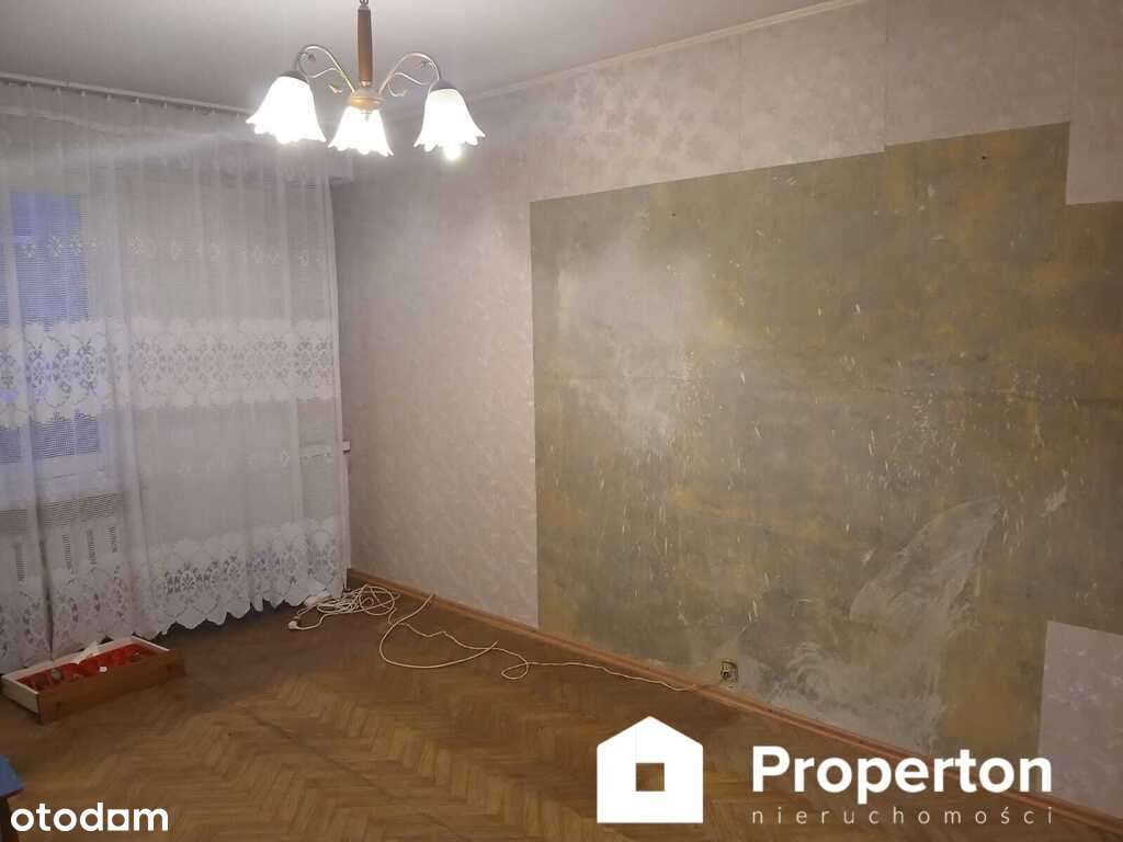 Pod wynajem lub dla pary - do remontu, 39 m²-0