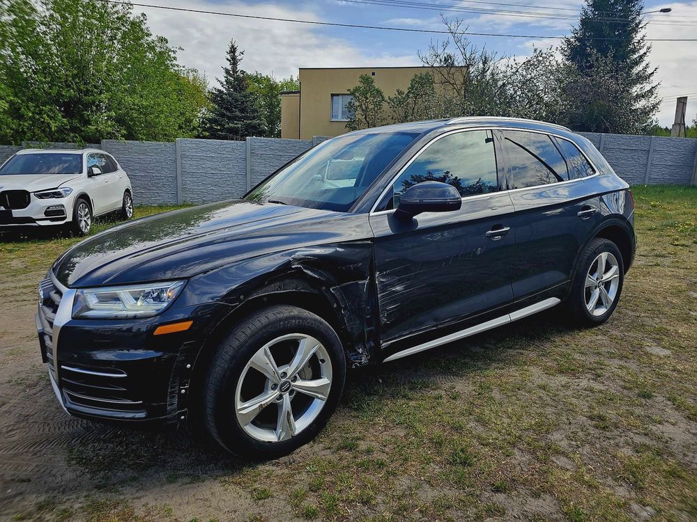 Audi Q5 FY 2.0 TFSI Quattro S tronic design 2018
