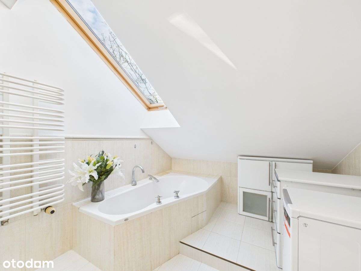 Dwupoziomowe | 81 m² | 3 pokoje | Poddasze-12