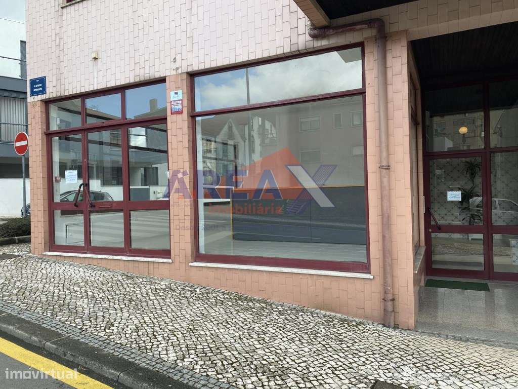 Loja no centro da cidade com 90,40m2. 2 casas de banho. Marque visita! - Grande imagem: 4/12