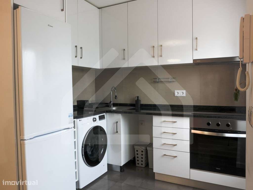 T1+1 no Bairro Norton de Matos para Arrendamento - Grande imagem: 5/12