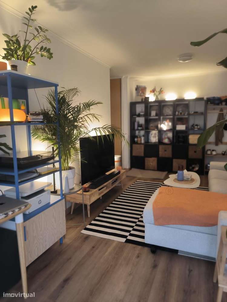 T1 para arrendamento com 1 lugar de Garagem nas Olaias - Grande imagem: 2/7