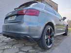 Audi A3 1.6 TDI DPF S line Sportpaket - 5