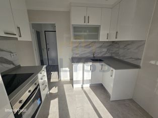 Apartamento T1 Remodelado em Arroios, Lisboa