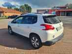 Peugeot 2008 1.2 Pure Tech Style S&S - 2