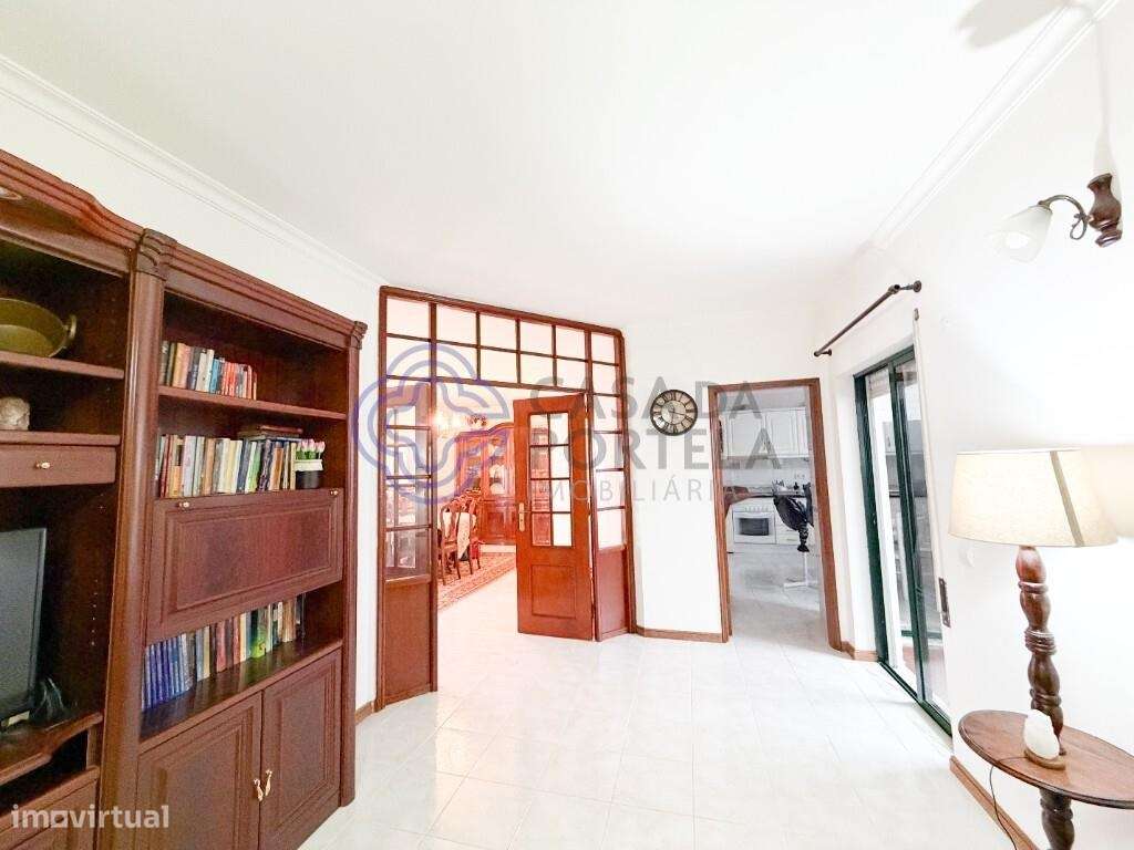 T2 em Vila Nova de Cacela, 121,06 m2 úteis, 3 varandas e potencial T3 - Grande imagem: 2/24