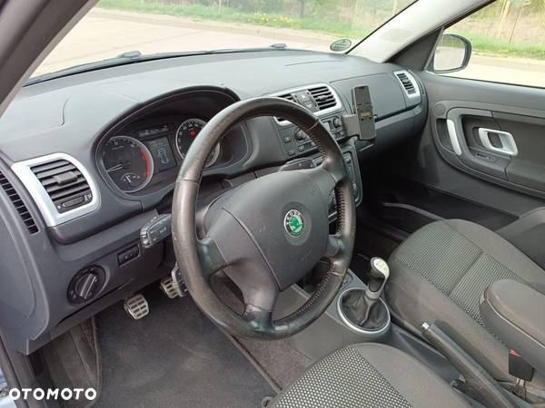 Skoda Roomster 1.9 TDI Scout - 23