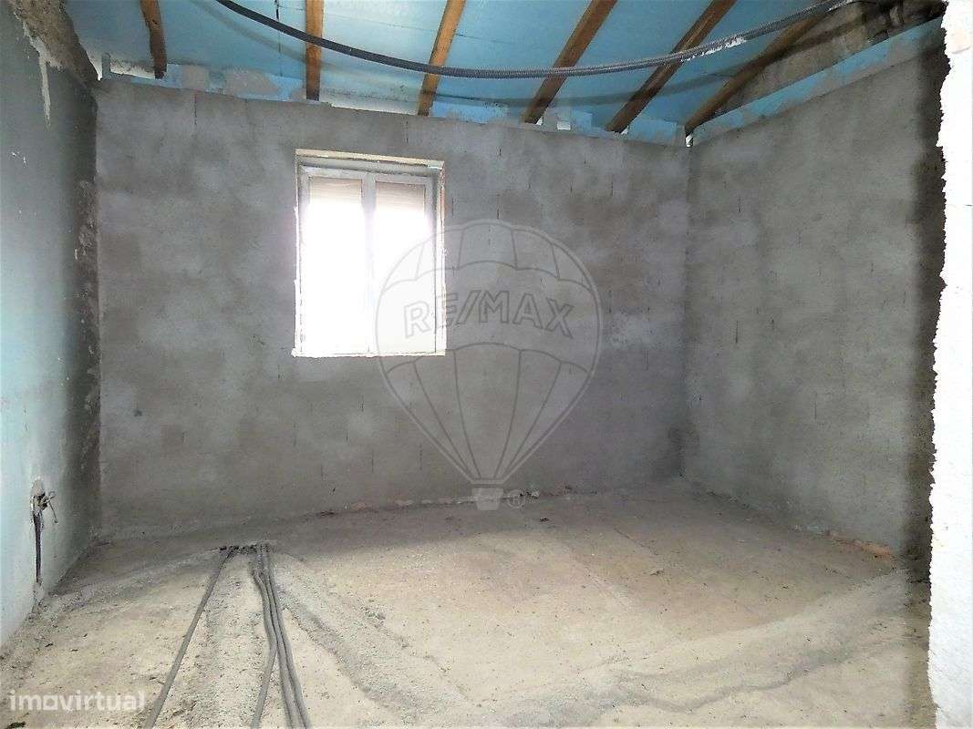 Moradia T3 para venda-12