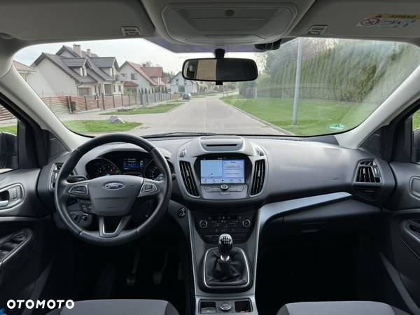 Ford Kuga - 5