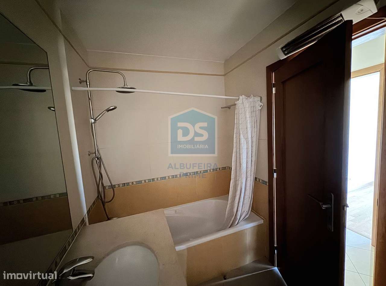 Apartamento T3 Venda em Quarteira,Loulé-34