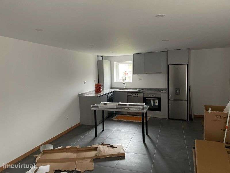 Moradia T2 para arrendamento - Grande imagem: 4/12