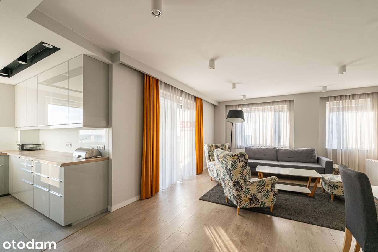 Mieszkanie, 4 pok. – Apartament na 13 piętrze  z widokiem – 4 pokoje z garderobą, tarasem