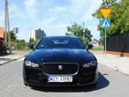 Jaguar XE 2.0 D Pure - 2