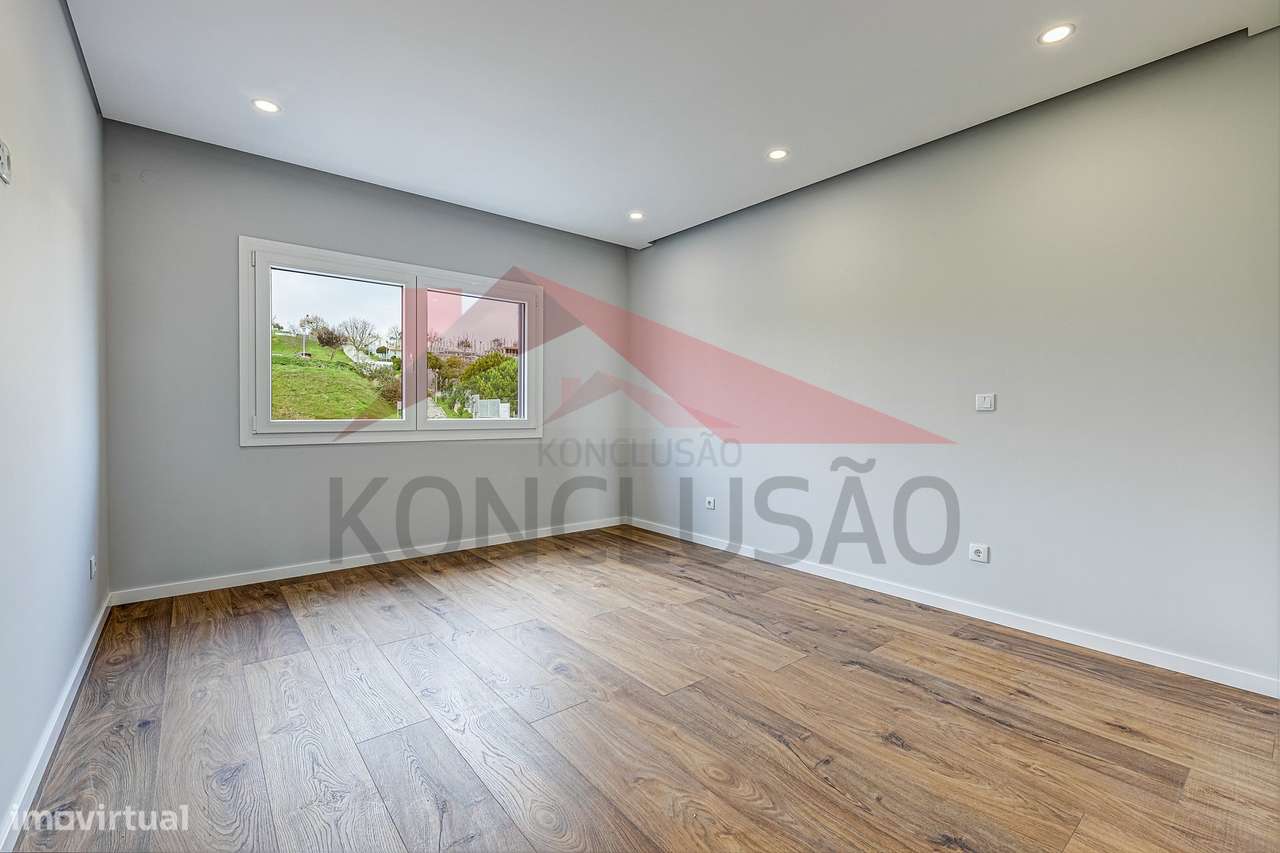 Casal do Moledo, Apartamentos novos em construção-12