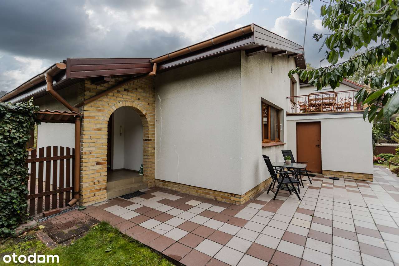 Piękny dom z uroczym ogrodem w Szczepankowie-16