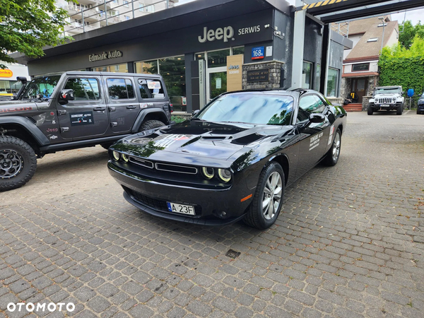 Dodge Challenger - 5