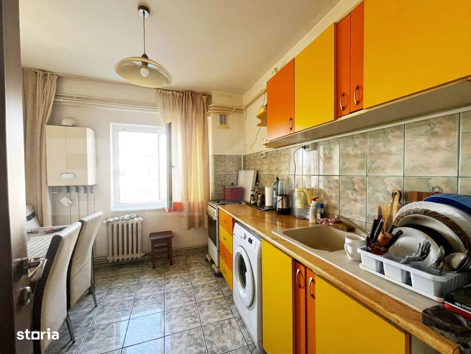 Apartament cu 3 camere, 70 mp, Mircea cel Batran - Imagine principală: 2/7