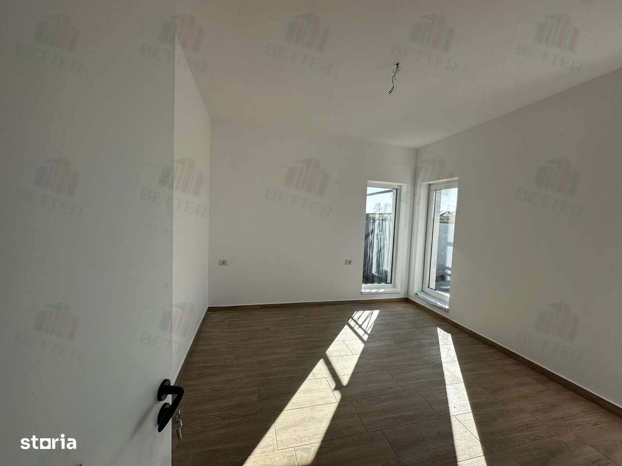 Casă individuală nouă de vânzare în Berceni / Ilfov – teren 330 mp - Imagine principală: 5/13