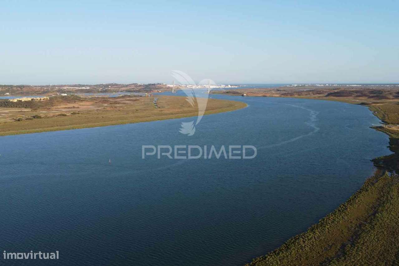 Quinta com vista do Guadiana, 126ha, com ruína de 618m2 - Grande imagem: 4/31