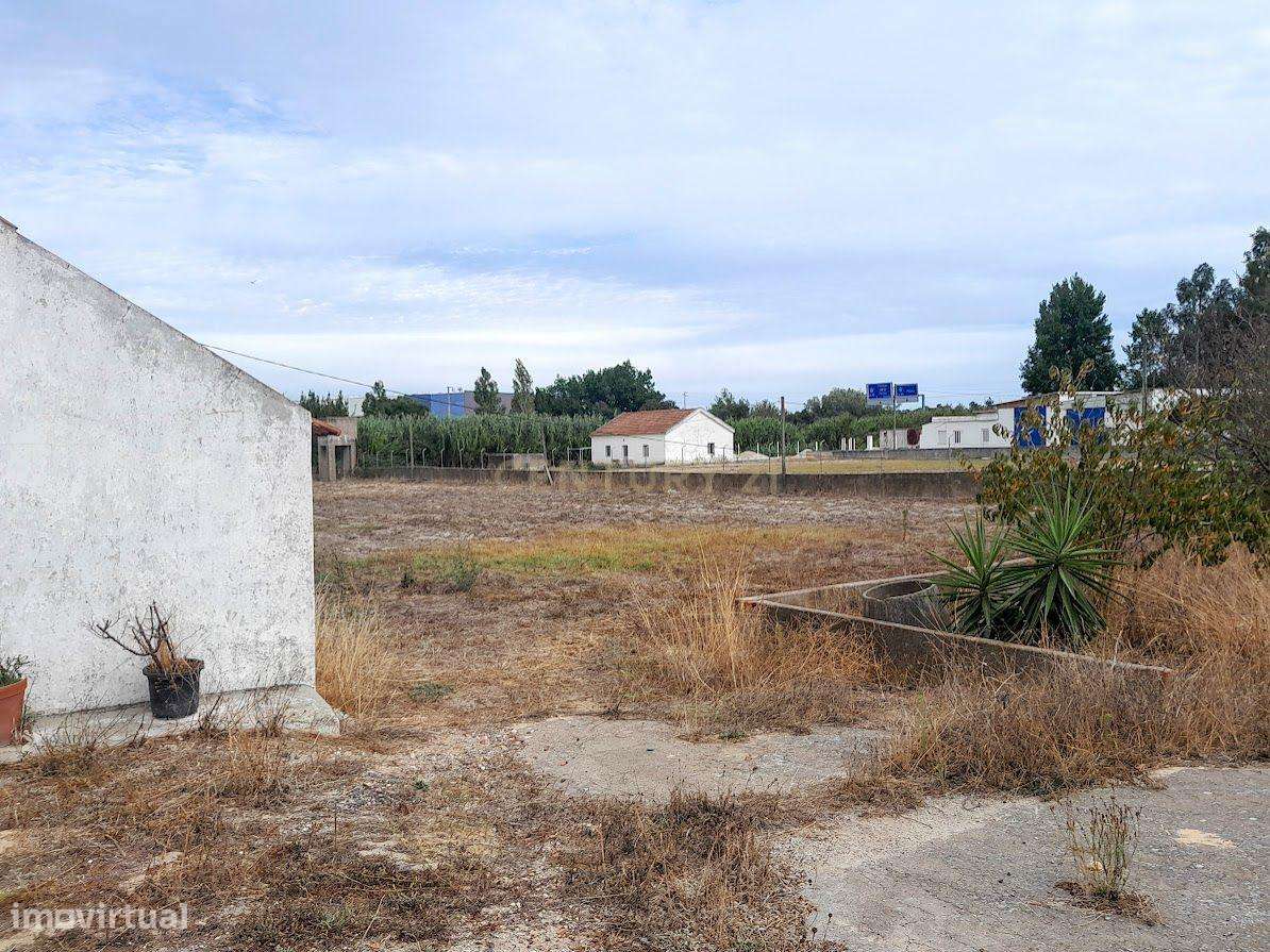 TERRENO PARA CONSTRUÇÃO DE MORADIAS - Grande imagem: 5/9