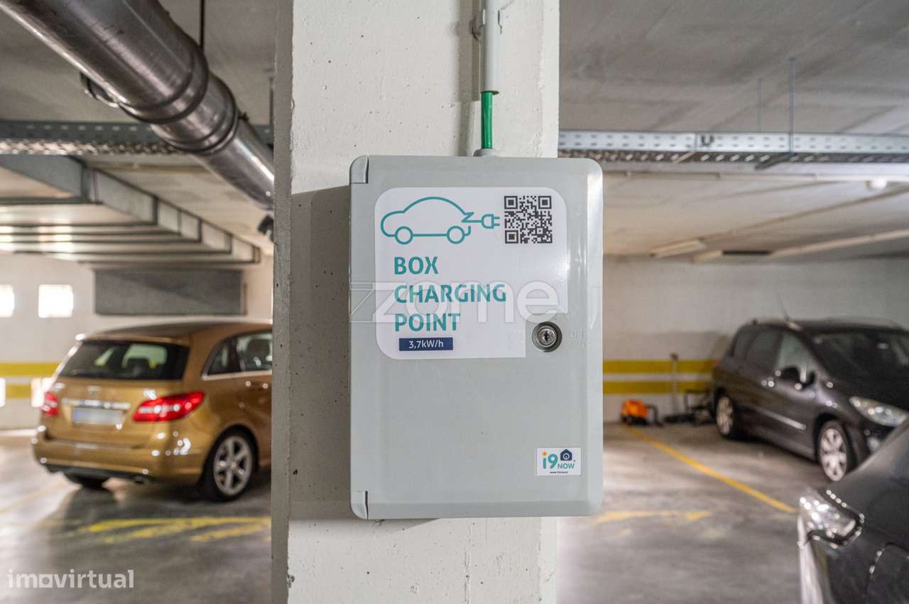 Apartamento T3 com garagem e arrumos, Foz do Douro, Porto-38