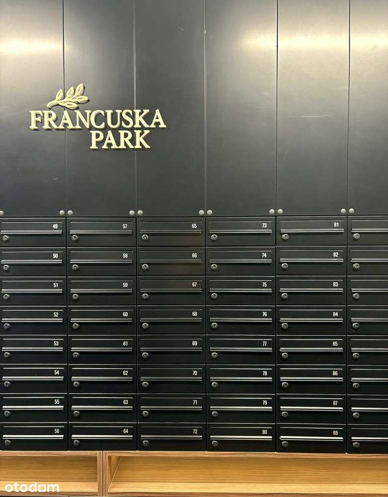 Francuska Park, 4 pokoje do wejścia, z garażem oraz z klimatyzacją-18