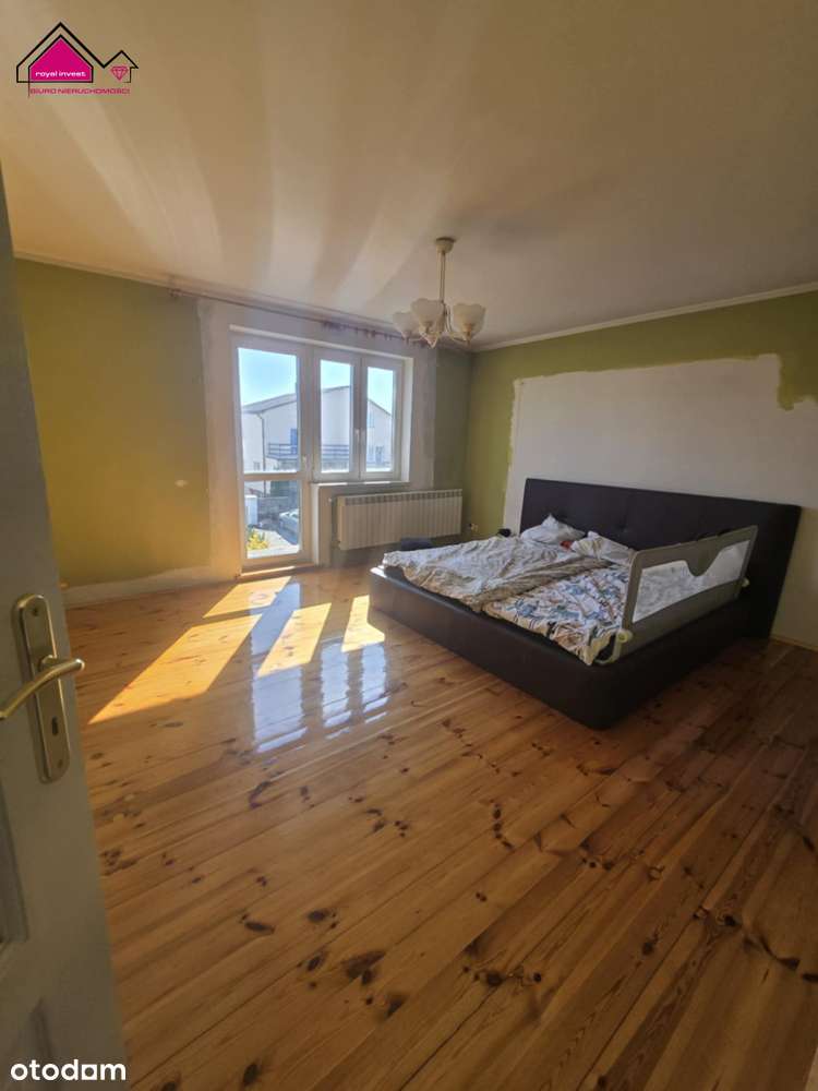 Dom z pompą ciepła i panelami fotowoltaicznymi-5