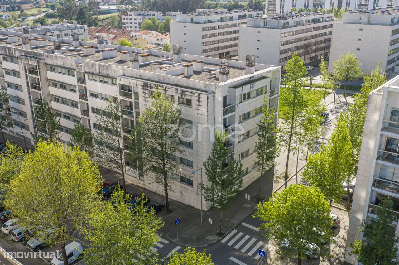 Apartamento T2 em Ponte de Moreira na Maia-27