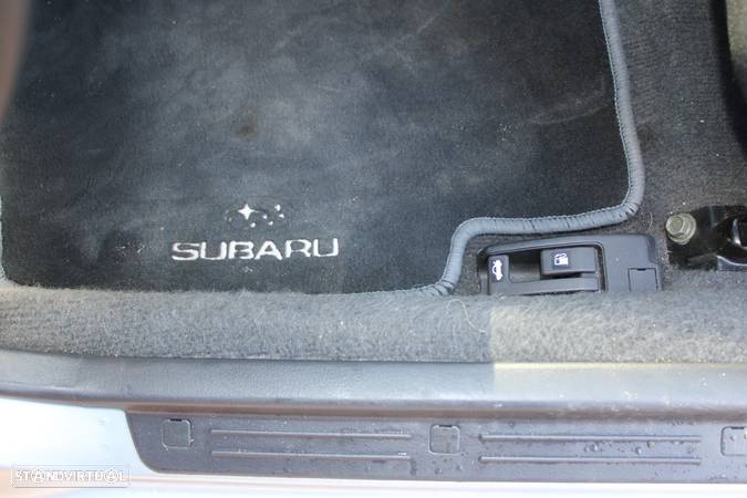 Subaru Impreza 2.0 GT 4x4 AC+TA+ABS - 23