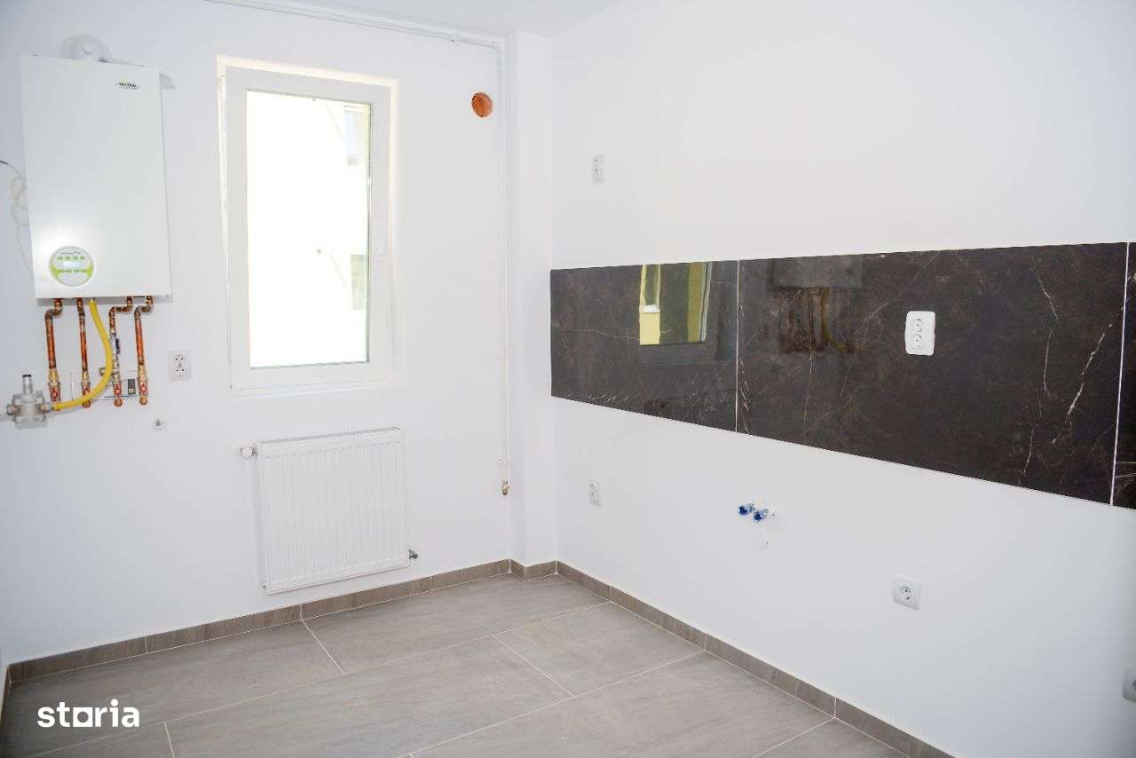 Apartament 2 camere, Braytim, decomandat, loc de parcare inclus - Imagine principală: 3/12