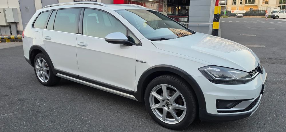 Volkswagen Golf 2.0 TDI DPF BMT Highline 2017