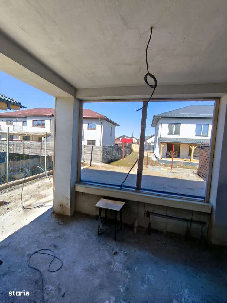 Casă tip duplex, cu 4 camere pe un teren de 250 mp teren-4