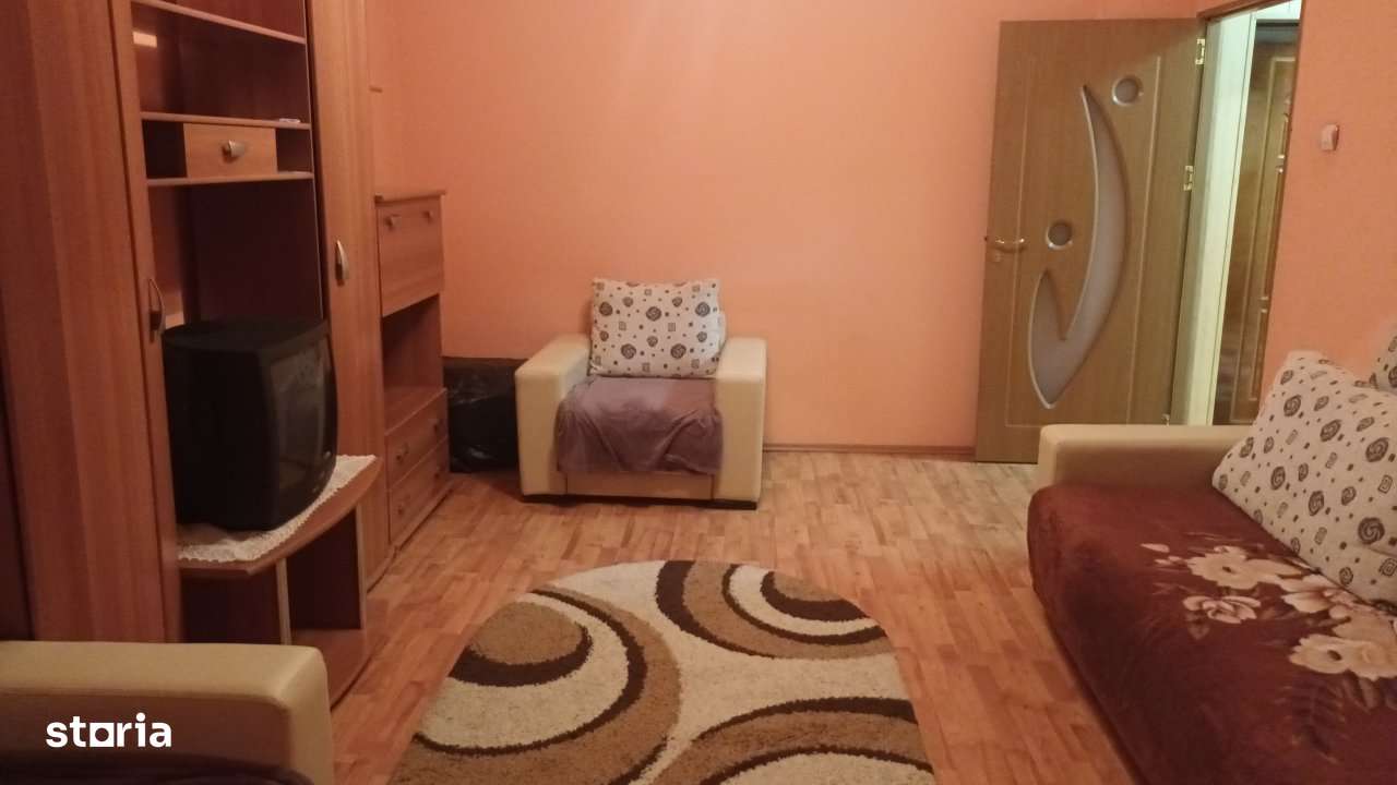 2 camere, Prundu, decomandat, centrala, mobilat - Imagine principală: 3/12