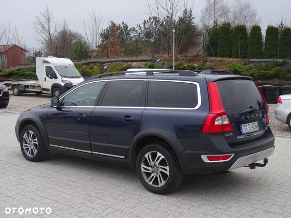 Volvo XC 70 - 8