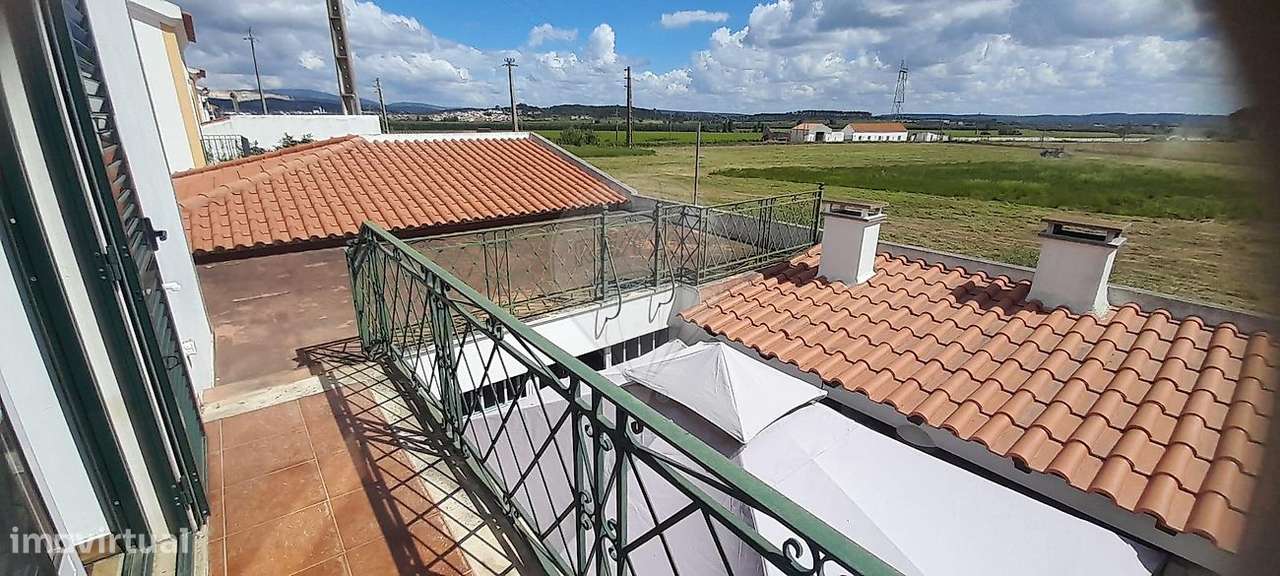 Moradia T5 para venda-30