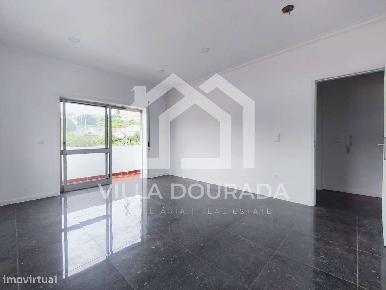 T3 em Fanzeres com 3 Varandas, Garagem e Elevador – Gondomar-5