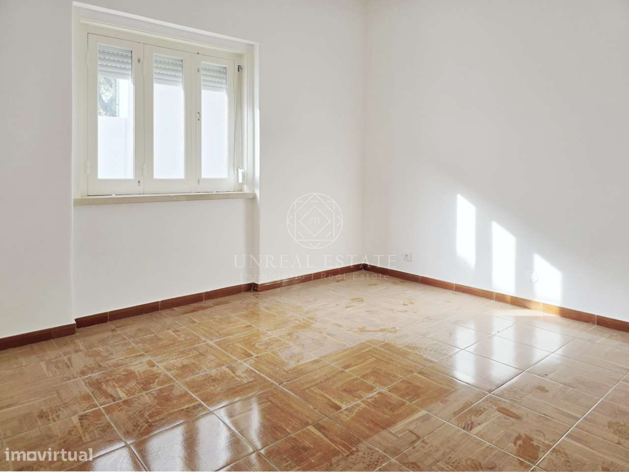 Moradia Isolada Unifamiliar T4 com Garagem e Anexo | Torres Novas-13